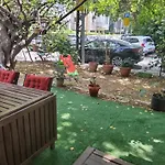 Garden Apartment In Tel Aviv